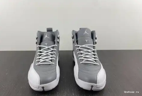 CT8019-060 Particle Grey CT8019-060 Retro Jordan 9 0515